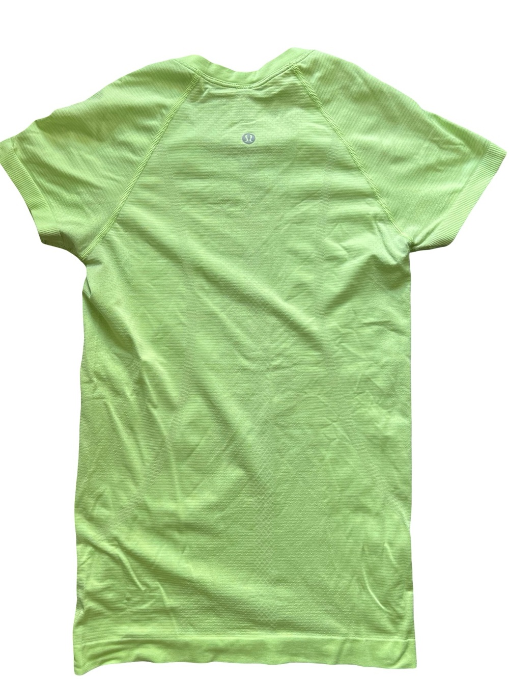 Lululemon Swiftly Tech Short-Sleeve
Shirt Citra Lime Size 4 - Picture 5 of 6